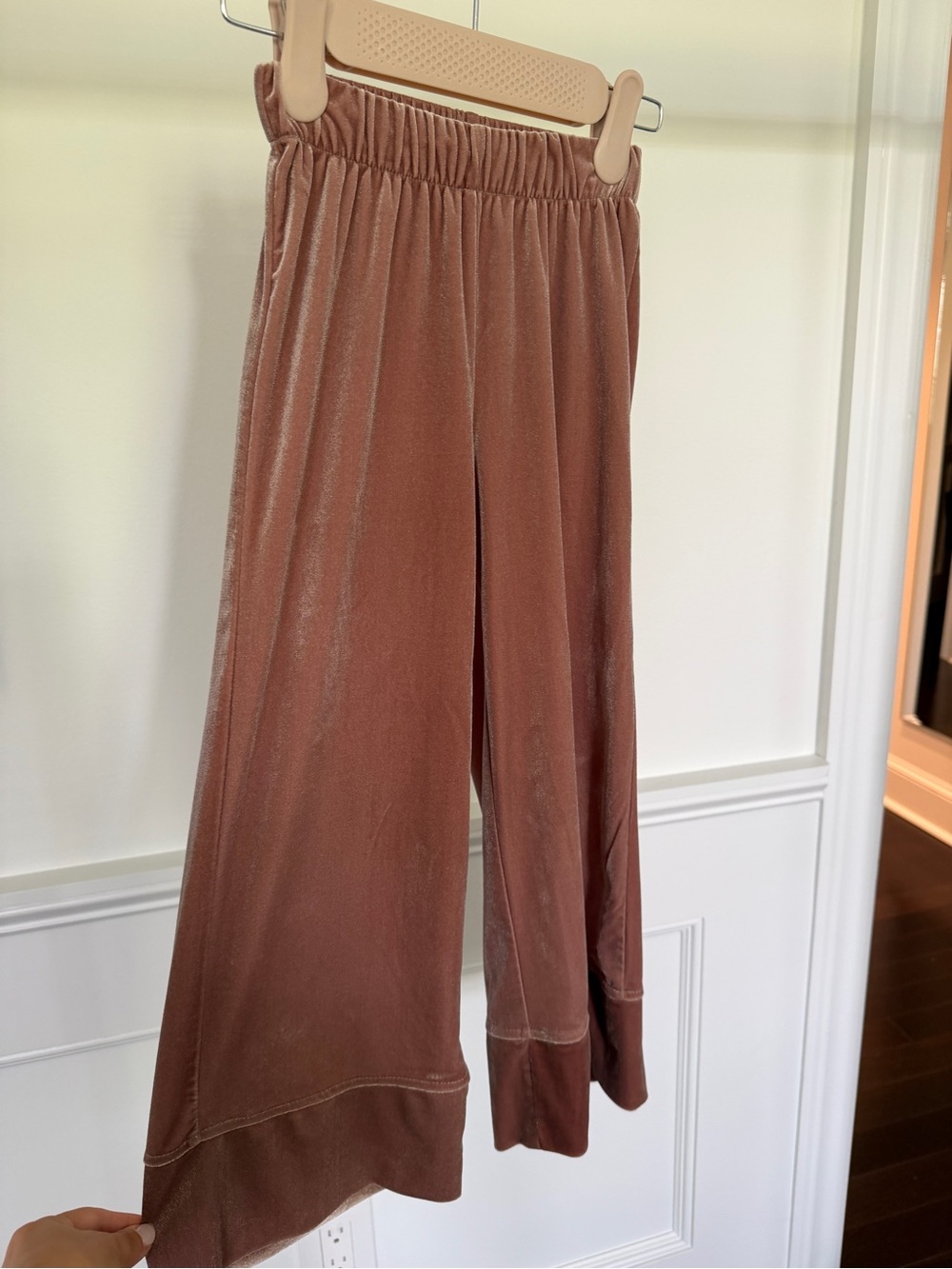 Zara Girls Velvet Wide-Leg Leggings in Mauve Brown